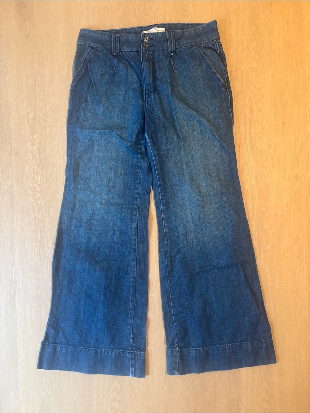 Old Navy Vintage High Rise Wide Leg Jeans size 12